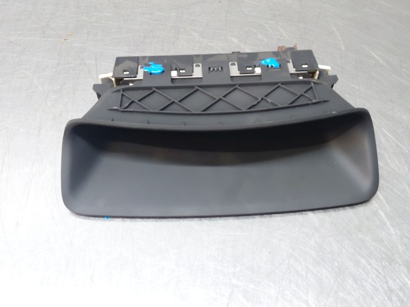 Recambio de pantalla multifuncion para peugeot 308 sw i (4e_, 4h_) 1.6 hdi referencia OEM IAM   