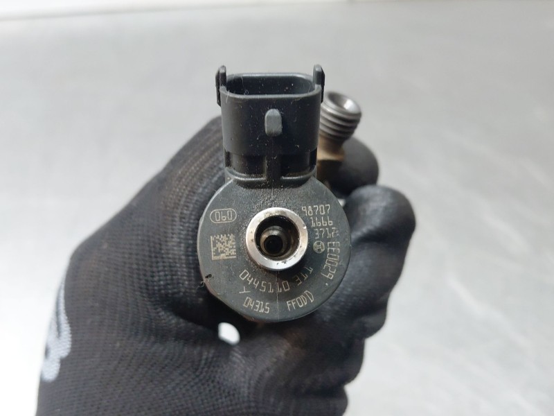 Recambio de inyector para peugeot 308 sw i (4e_, 4h_) 1.6 hdi referencia OEM IAM   
