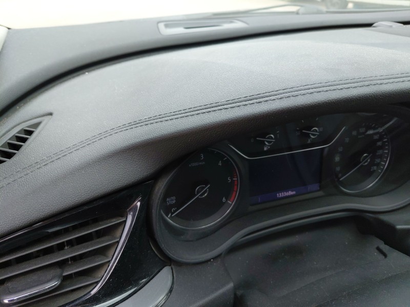 opel insignia b grand sport (z18) del año 2018