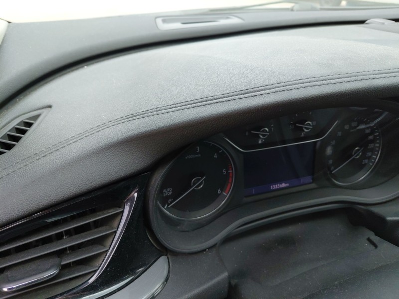 opel insignia b grand sport (z18) del año 2018