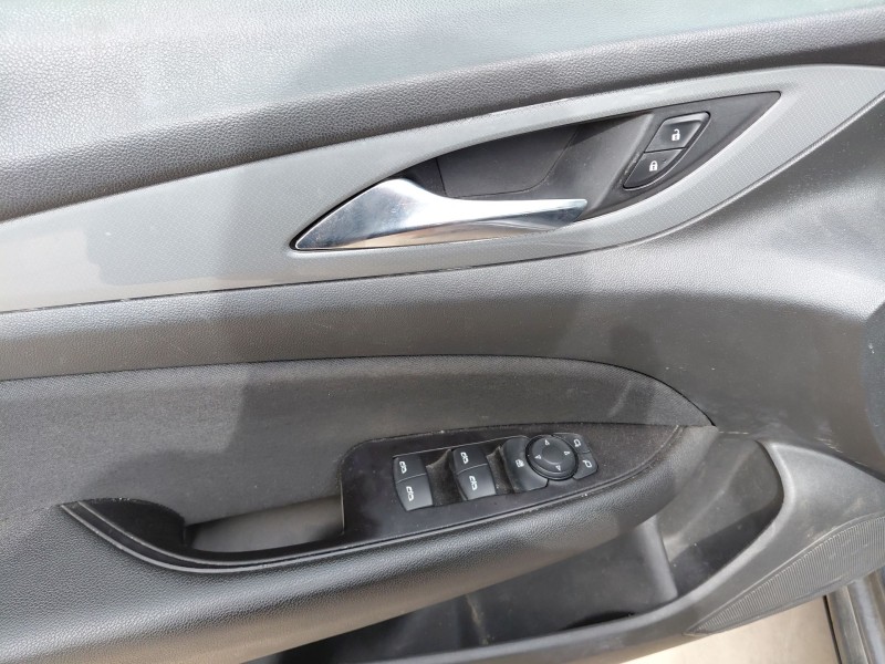 opel insignia b grand sport (z18) del año 2018