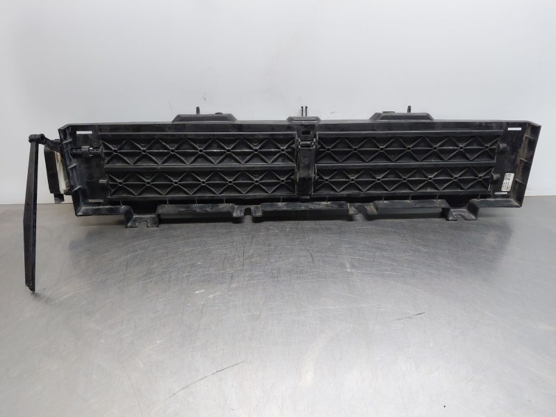 Recambio de rejilla delantera para jaguar e-pace (x540) 2.0 d150 awd referencia OEM IAM   