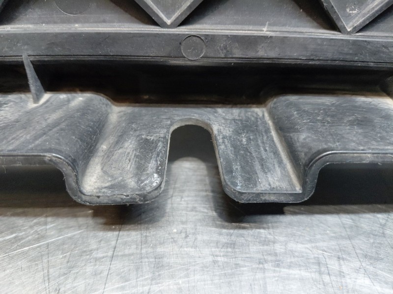 Recambio de rejilla delantera para jaguar e-pace (x540) 2.0 d150 awd referencia OEM IAM   