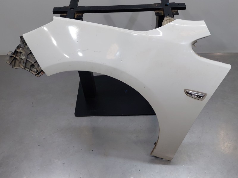 Recambio de aleta delantera izquierda para opel astra j (p10) 1.7 cdti (68) referencia OEM IAM   