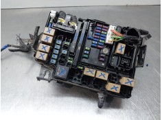 Recambio de caja reles / fusibles para hyundai i30 (pd) style referencia OEM IAM    2