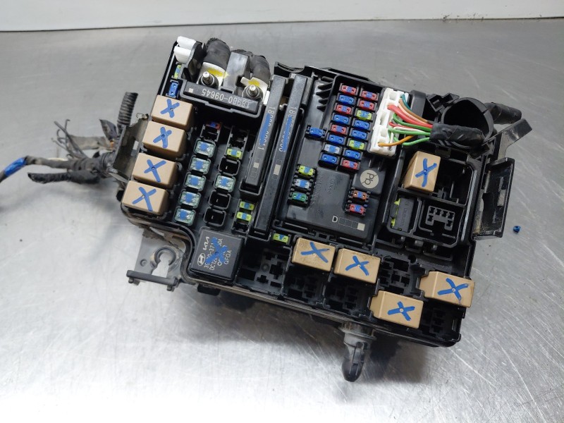 Recambio de caja reles / fusibles para hyundai i30 (pd) style referencia OEM IAM   