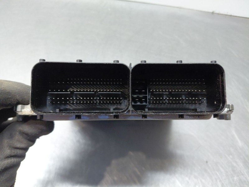 Recambio de centralita motor uce para hyundai i30 (pd) style referencia OEM IAM   
