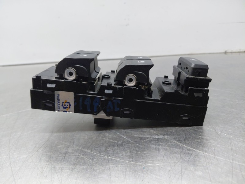Recambio de mando elevalunas delantero izquierdo para hyundai i30 (pd) style referencia OEM IAM   