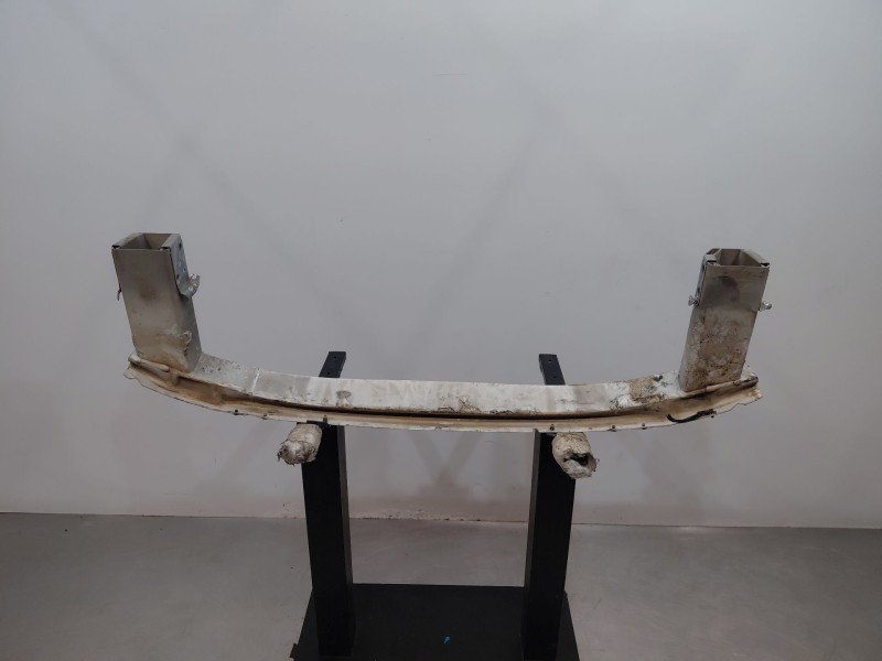 Recambio de refuerzo paragolpes delantero para opel astra j (p10) 1.7 cdti (68) referencia OEM IAM   