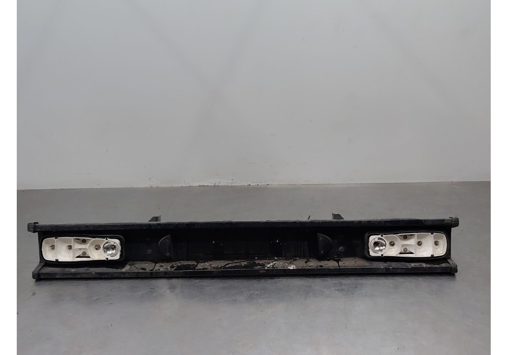 Recambio de paragolpes trasero para nissan nt400 cabstar (f24m) 28.12, 32.12, 35.12 (f91an) referencia OEM IAM   