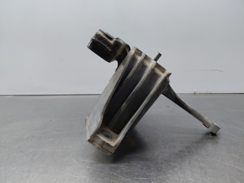 Recambio de soporte motor derecho para hyundai i30 (pd) style referencia OEM IAM   