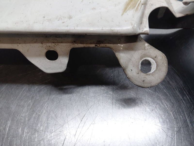 Recambio de aleta delantera derecha para nissan nt400 cabstar (f24m) 28.12, 32.12, 35.12 (f91an) referencia OEM IAM F1262MA0M0  