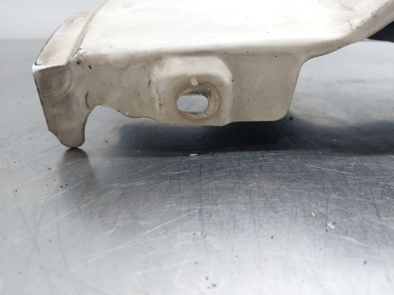 Recambio de aleta delantera izquierda para nissan nt400 cabstar (f24m) 28.12, 32.12, 35.12 (f91an) referencia OEM IAM F1263MA0M0