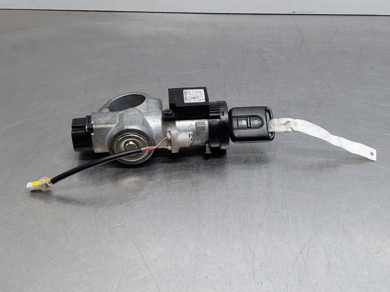 Recambio de antirrobo para nissan nt400 cabstar (f24m) 28.12, 32.12, 35.12 (f91an) referencia OEM IAM 48700MB425  