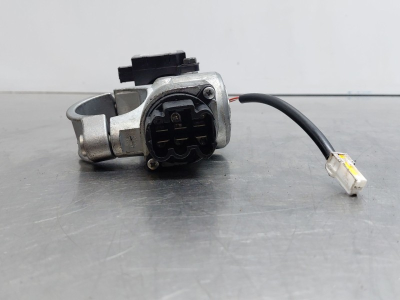 Recambio de antirrobo para nissan nt400 cabstar (f24m) 28.12, 32.12, 35.12 (f91an) referencia OEM IAM 48700MB425  