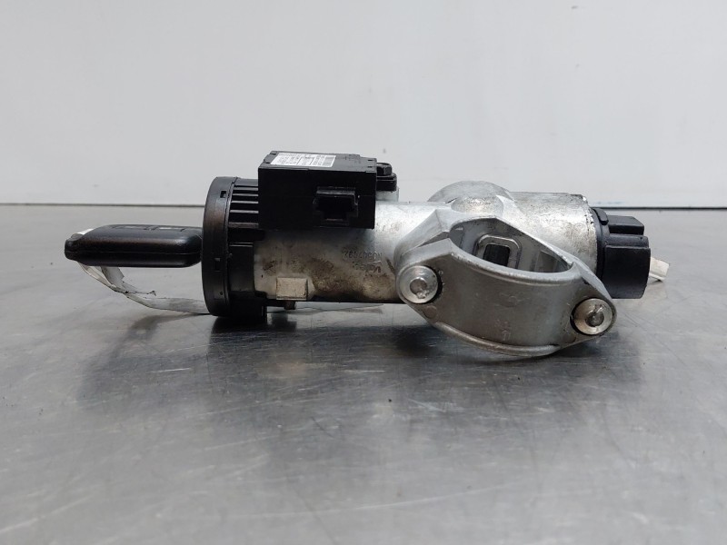 Recambio de antirrobo para nissan nt400 cabstar (f24m) 28.12, 32.12, 35.12 (f91an) referencia OEM IAM 48700MB425  