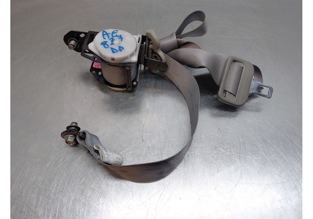 Recambio de cinturon seguridad delantero derecho para nissan nt400 cabstar (f24m) 28.12, 32.12, 35.12 (f91an) referencia OEM IAM