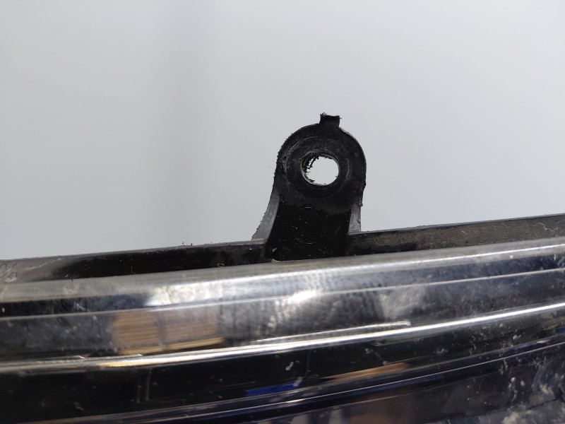Recambio de faro izquierdo para nissan nt400 cabstar (f24m) 28.12, 32.12, 35.12 (f91an) referencia OEM IAM 26060LC60A  