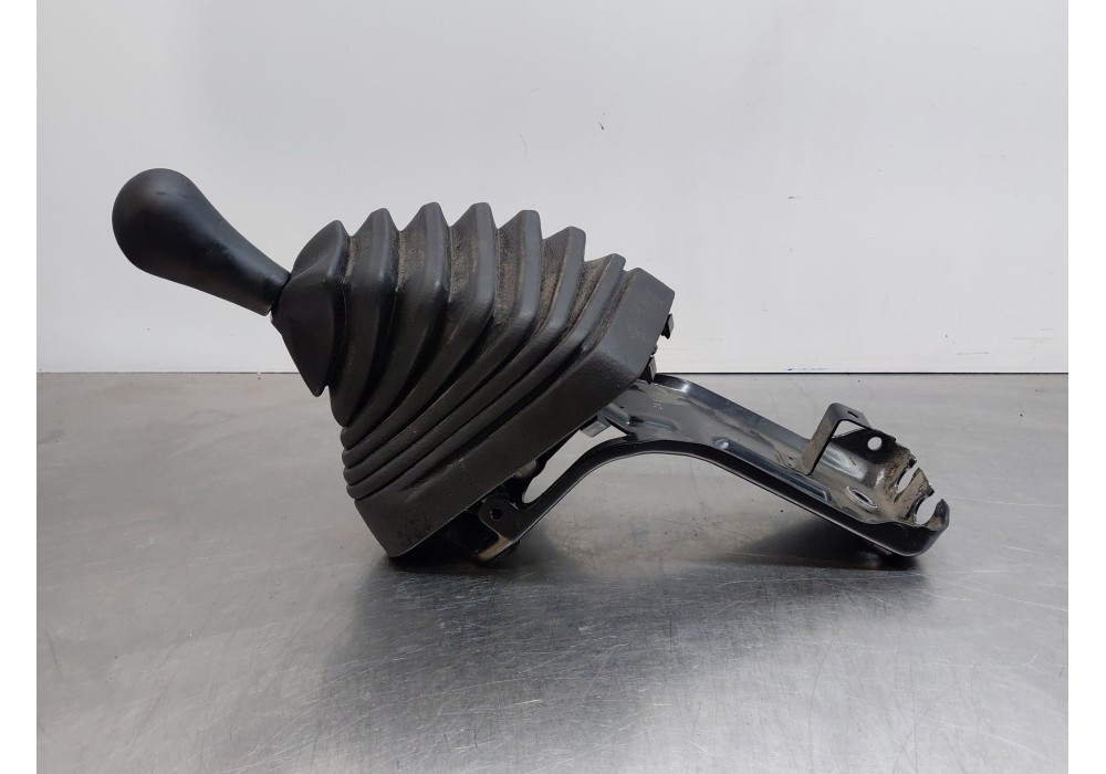 Recambio de palanca cambio para nissan nt400 cabstar (f24m) 28.12, 32.12, 35.12 (f91an) referencia OEM IAM   