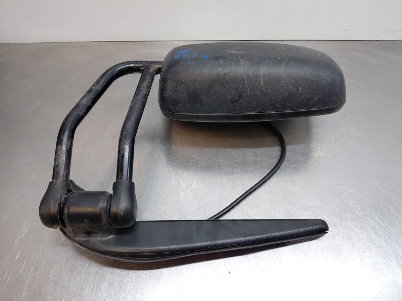 Recambio de retrovisor derecho para nissan nt400 cabstar (f24m) 28.12, 32.12, 35.12 (f91an) referencia OEM IAM   