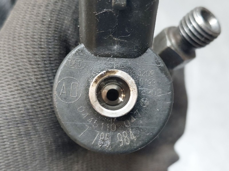 Recambio de inyector para bmw x3 (e83) 2.0 d referencia OEM IAM   