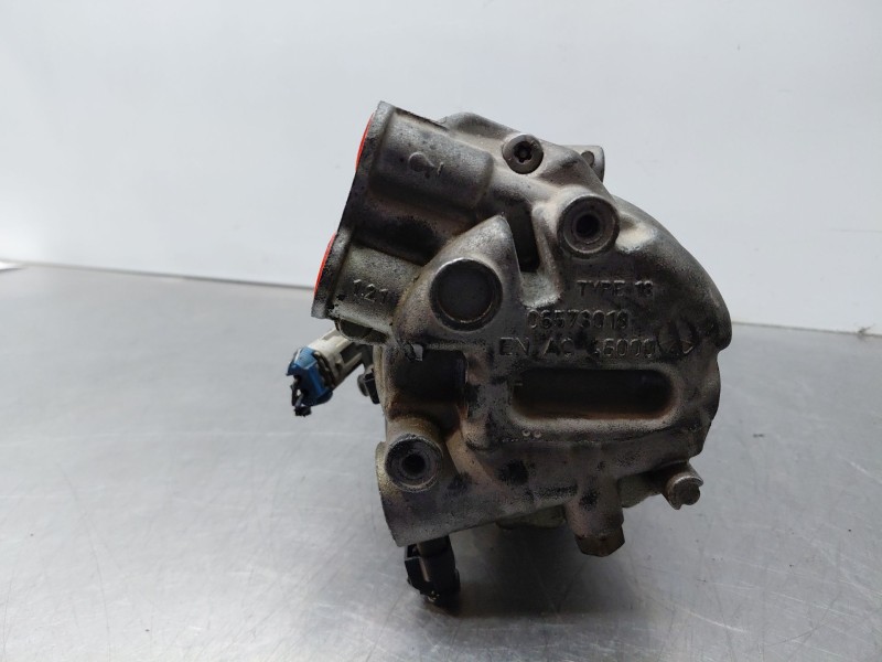 Recambio de compresor aire acondicionado para opel astra j (p10) 1.7 cdti (68) referencia OEM IAM 13395693  