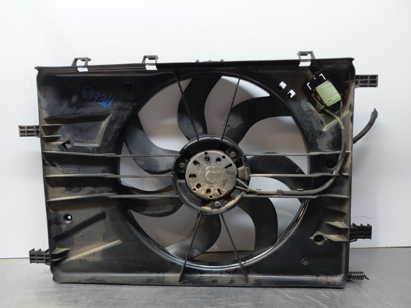 Recambio de electroventilador para opel astra j (p10) 1.7 cdti (68) referencia OEM IAM 13427160  