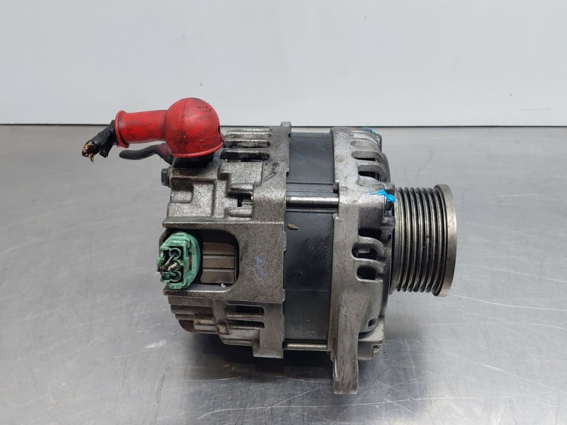 Recambio de alternador para nissan nt400 cabstar (f24m) 28.12, 32.12, 35.12 (f91an) referencia OEM IAM 231001AT6M  