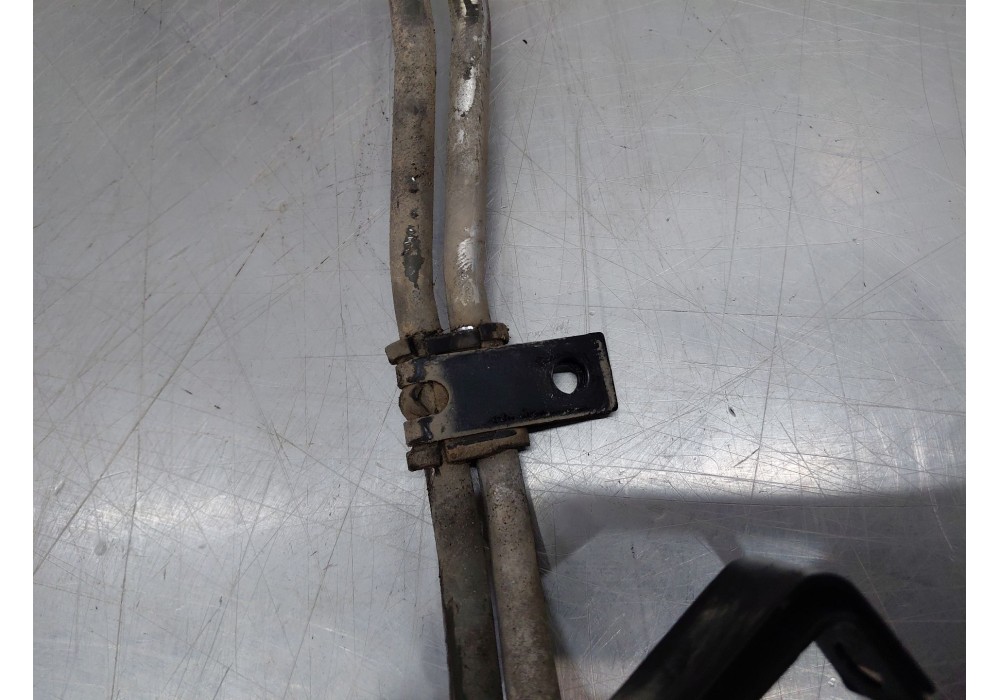 Recambio de tubo presion direccion asistida para nissan nt400 cabstar (f24m) 28.12, 32.12, 35.12 (f91an) referencia OEM IAM   