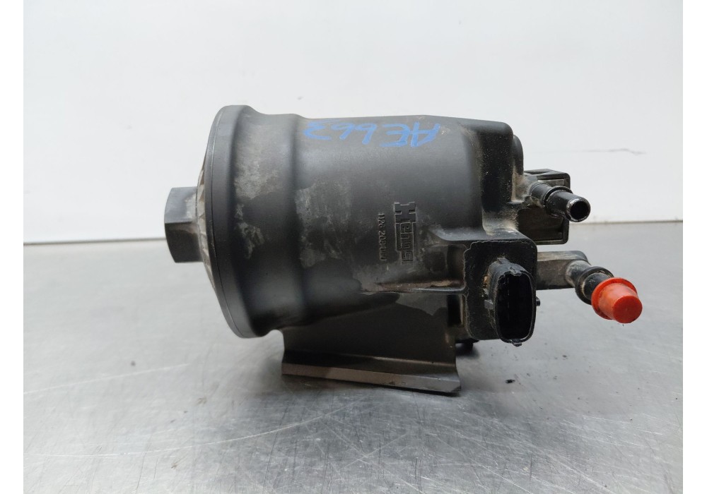 Recambio de soporte filtro gasoil para opel astra j (p10) 1.7 cdti (68) referencia OEM IAM 13251276  