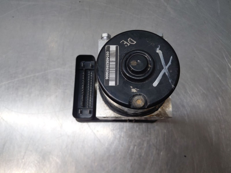 Recambio de abs para ford kuga i 2.0 tdci referencia OEM IAM   