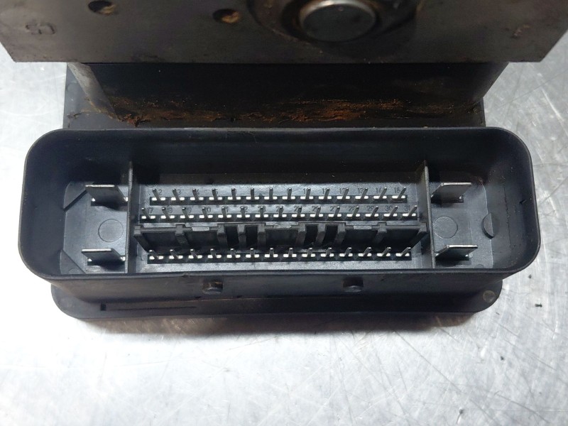Recambio de abs para ford kuga i 2.0 tdci referencia OEM IAM   
