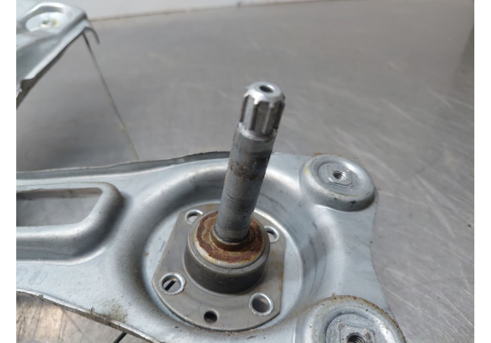 Recambio de elevalunas trasero izquierdo para opel astra j (p10) 1.7 cdti (68) referencia OEM IAM 13350758 13260131 