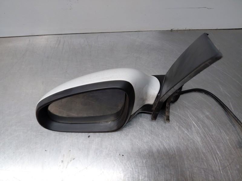 Recambio de retrovisor izquierdo para opel astra j (p10) 1.7 cdti (68) referencia OEM IAM 13308359  