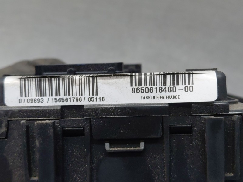 Recambio de caja reles / fusibles para citroën xsara picasso (n68) 1.6 hdi referencia OEM IAM 9650618480  