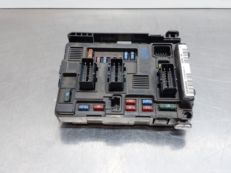 Recambio de caja reles / fusibles para peugeot partner monospace (5_, g_) 2.0 hdi referencia OEM IAM   