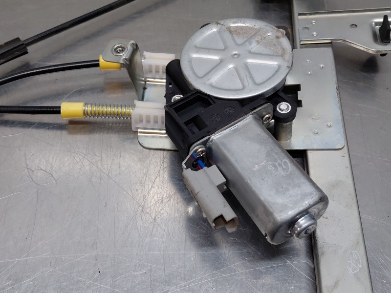 Recambio de elevalunas delantero izquierdo para peugeot partner monospace (5_, g_) 2.0 hdi referencia OEM IAM   