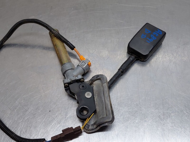 Recambio de pretensor airbag derecho para peugeot partner monospace (5_, g_) 2.0 hdi referencia OEM IAM   