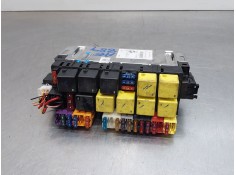 Recambio de caja reles / fusibles para mercedes-benz clase s (w220, v220) s 500 (220.075, 220.175, 220.875) referencia OEM IAM A