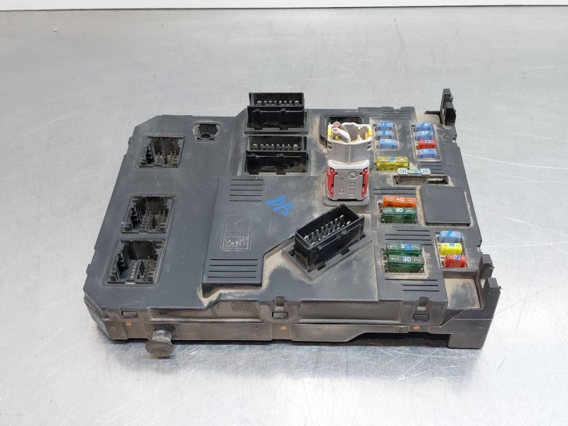 Recambio de caja reles / fusibles para peugeot partner monospace (5_, g_) 2.0 hdi referencia OEM IAM   