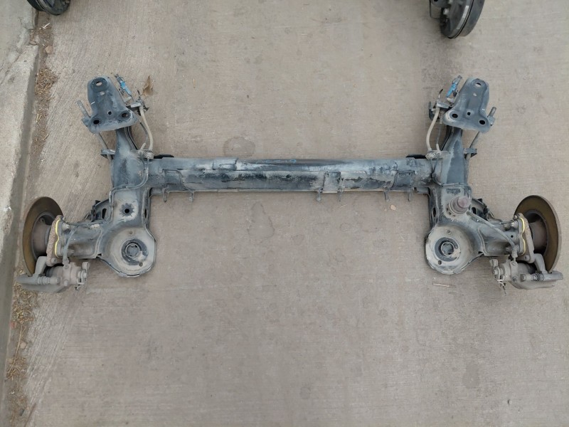 Recambio de puente trasero para peugeot 2008 i (cu_) 1.2 thp 110 / puretech 110 referencia OEM IAM 1607197180  