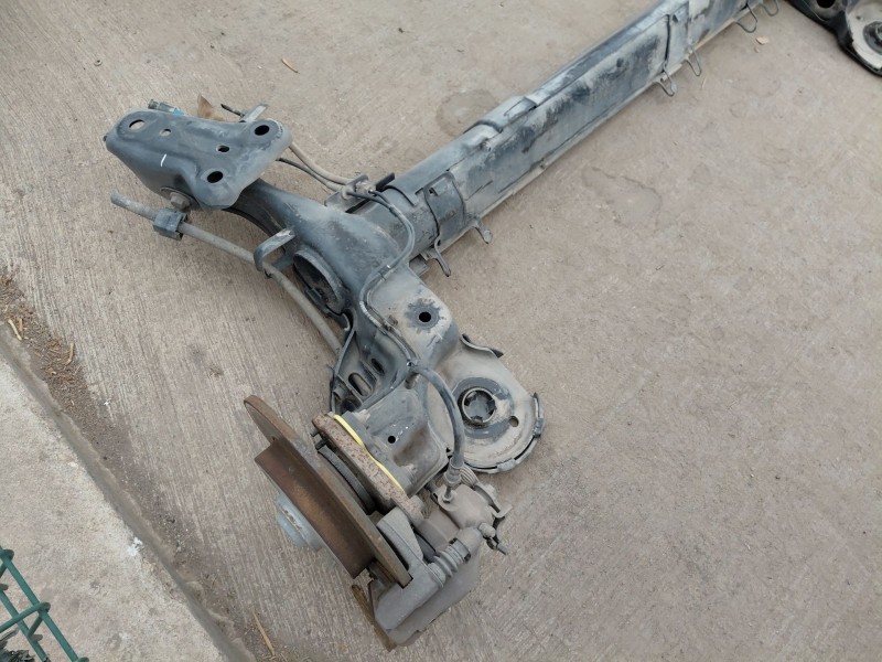 Recambio de puente trasero para peugeot 2008 i (cu_) 1.2 thp 110 / puretech 110 referencia OEM IAM 1607197180  
