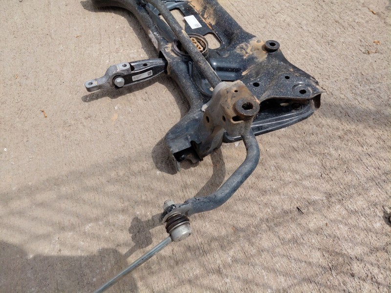Recambio de puente delantero para volkswagen tiguan (ad1, ax1) 2.0 tdi referencia OEM IAM   