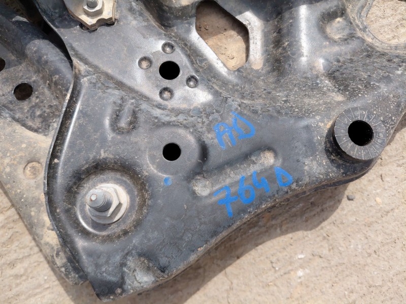 Recambio de puente delantero para volkswagen t-roc r-line referencia OEM IAM   