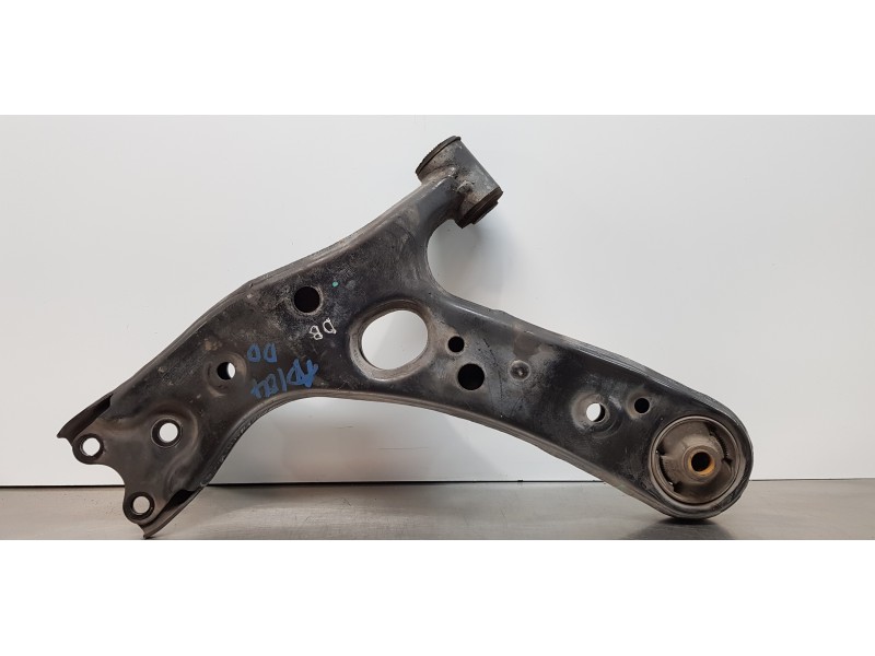 Recambio de brazo suspension inferior delantero derecho para toyota auris active referencia OEM IAM 4806802130   Recambio de brazo suspension inferior delantero derecho para toyota auris active referencia OEM IAM 4806802130