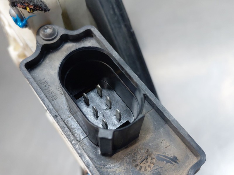 Recambio de elevalunas delantero izquierdo para bmw x3 (e83) 2.0 d referencia OEM IAM 51333448249  