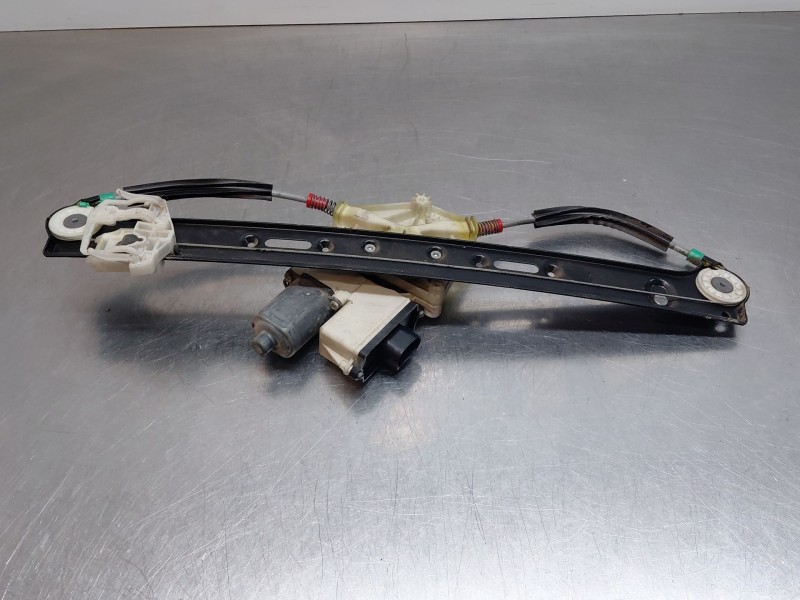 Recambio de elevalunas trasero derecho para bmw x3 (e83) 2.0 d referencia OEM IAM 51353448252  