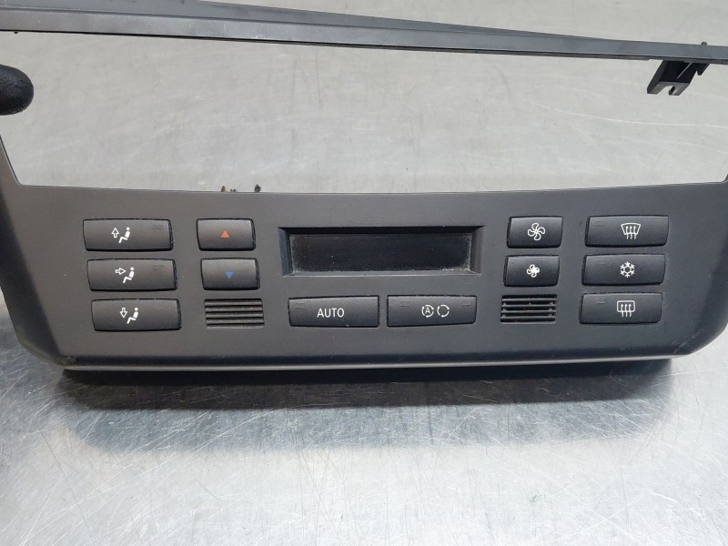 Recambio de mando climatizador para bmw x3 (e83) 2.0 d referencia OEM IAM 64113443981  