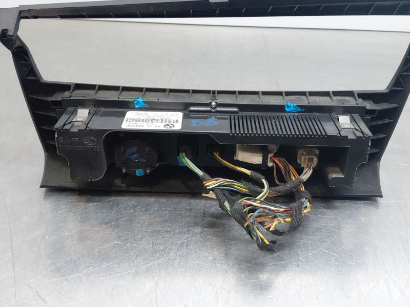 Recambio de mando climatizador para bmw x3 (e83) 2.0 d referencia OEM IAM 64113443981  