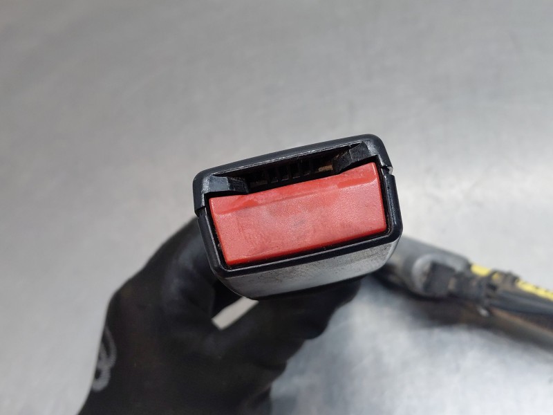 Recambio de pretensor airbag izquierdo para bmw x3 (e83) 2.0 d referencia OEM IAM 72119119539  